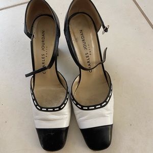 Charles Jourdan heels in size 6 1/2.
